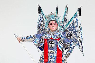 爆料称《使命召唤2025》将大幅调整全向移动系统